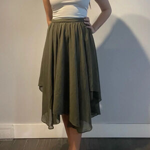 🌿 Elevate Your Style: Vero Moda Women’s Green  Flowy Skirt - Size Medium 🌿
